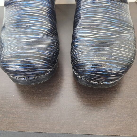 Dansko Womens Professional Clogs Blue Swirl Pattern Leather Size 38  JPT - Picture 5 of 12